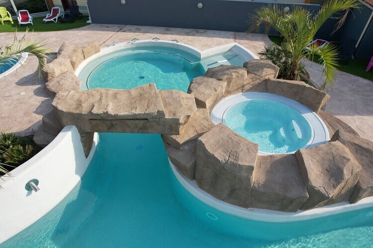 Espace_aquatique_exterieur_Camping_Bel_Air_2023--23-