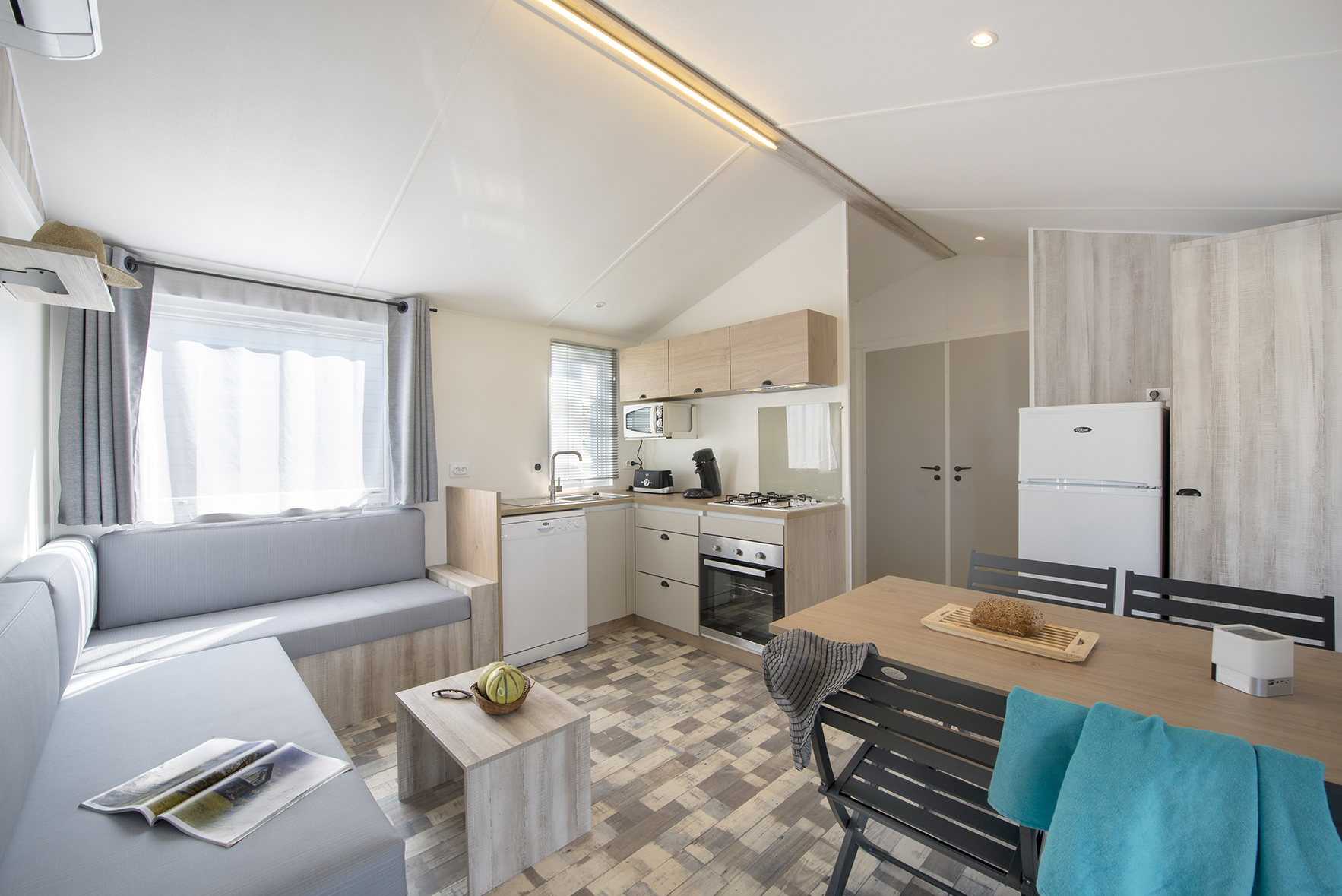 mh jacuzzi 8 océan