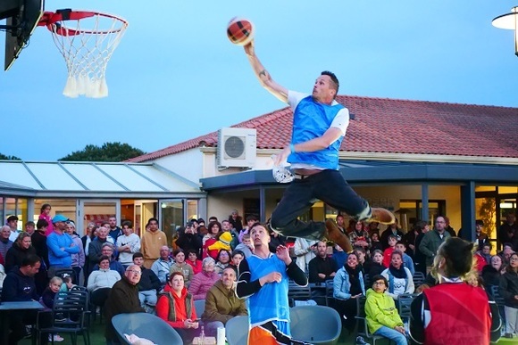 Animation Camping avec Les Barjots Dunkers